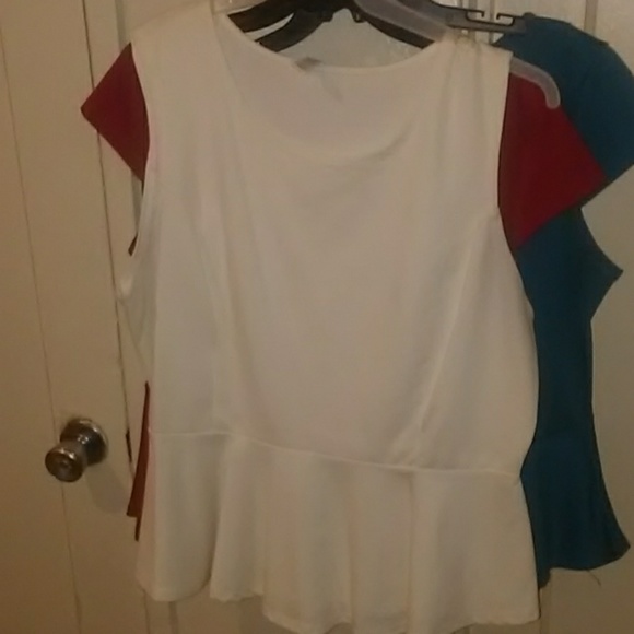 Blouse - Picture 3 of 3